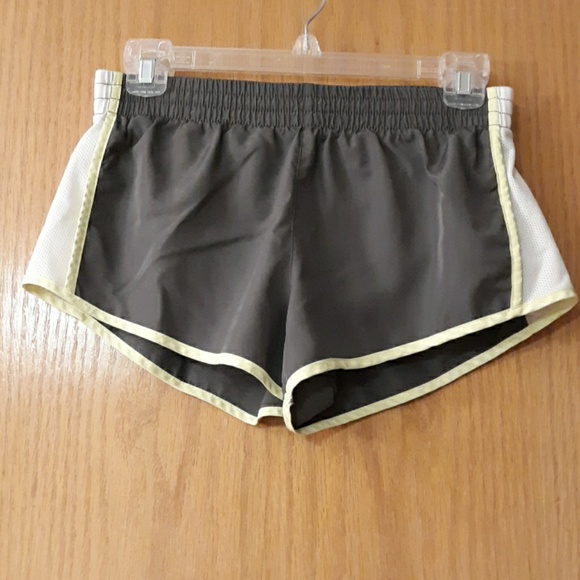 SO Pants - Grey athletic shorts